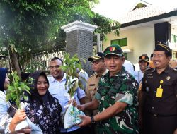 Kasdim 0825/Banyuwangi di Garda Hijau Negeri: Dari Banyuwangi, 2.026 Bibit Ditanam untuk Masa Depan Bumi