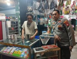 Patroli Malam Polsek Menjalin Jaga Kamtibmas di Pasar Menjalin