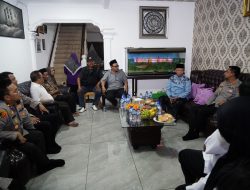 Dialog Humanis Kapolres Jakbar Bersama Warga RW 04 Kedoya Utara, Wujudkan Zero Tawuran