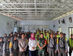 Pemdes Tlogosari Salurkan Insentif Guru Ngaji dan Linmas dari Dana Desa 2025