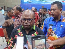 Wali Kota Sorong Ingatkan OPD Kelola Keuangan Secara Hati-Hati