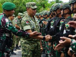 Pangdam XXIV/Mandala Trikora Pastikan Kesiapan Operasi Satgas Pamtas RI-PNG Mobile Yonif 757/GV