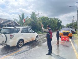 Curah Hujan Tinggi, Sat Samapta Polres Mesuji Siaga dan Pantau Debit Air di Perbatasan