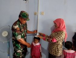 Dampingi Posyandu, TNI Peduli Terhadap Kesehatan Anak