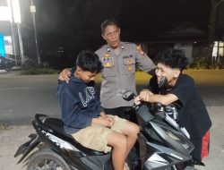Sentuhan Humanis Polisi di Malam Hari, Pemuda dan Satpam Diajak Jaga Kamtibmas