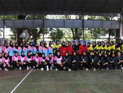 Jalasenastri Ranting B Cabang 2 Korcab Pasmar 1 Yonif 2 Marinir TNI AL Raih Juara 1 Lomba Bola Voli Putri
