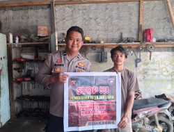 Patroli Sambang Kepolisian Berikan Edukasi Pencegahan Karhutla di Kecamatan Kuala Behe