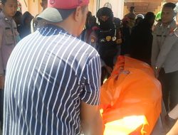 Tragedi Pembunuhan, Korban Sempat Lindungi Anak Sebelum Tewas Ditikam di Depan Gereja Katolik : Keluarga Tekan Polisi Segera Tangkap Pelaku