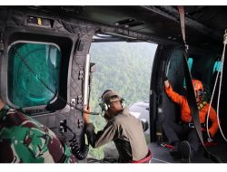 TNI Temukan Lokasi Jatuhnya Pesawat ATR 42-500 di Gunung Bulusaraung