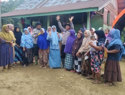 Kapolres Lhokseumawe Hadirkan Tawa, Hiburan, dan Harapan bagi Kaum Ibu Pengungsi Lhokpungki di Sawang