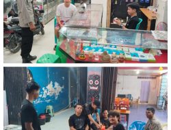 Polisi Hadir di Tengah Masyarakat, Patroli Malam Jalin Kedekatan dengan Warga