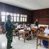 Kepedulian Satgas Yonif 410/Alugoro Terhadap Perkembangan Pendidikan di Sekitar Pos