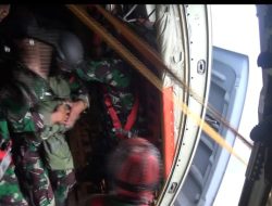 Jungar Menarhanud 1 Pasgat ,Ratusan Masyarakat dan Anak-anak Terpukau Melihat Aksi Prajurit Korp Baret Jingga