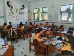 MBG Desa Putukrejo Hari Ke-5 Berjalan Lancar, Siswa Tumpakrejo Tampak Senang dan Antusias