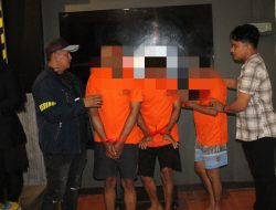 Menyamar Jadi Petugas PLN, Tiga Pencuri Kabel Listrik Ditangkap Polsek Tambora
