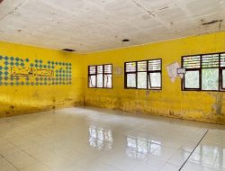 Masjid Assaadah Kinclong, Babinsa dan Yonif 853/BRB Bergerak Bersama Warga