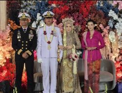 Danyonif 2 Marinir Beserta Ketua Ranting B Cabang 2 Korcab Pasmar 1 Pimpin Upacara Tradisi Pedang Pora