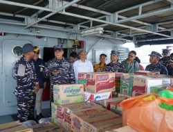 Melalui Jalur Laut, KRI Tatihu-834 Milik TNI-AL Bawa Bantuan Menuju Halmahera Utara dan Barat