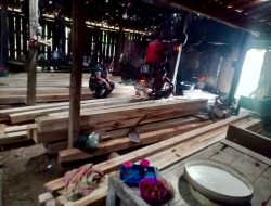 Anjangsana ke Pengrajin Kayu, Babinsa Kemusu Perkuat Kemanunggalan TNI dengan Rakyat