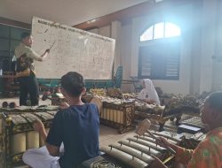 Babinsa Danukusuman Pelopri, Pestarikan Seni Budaya Gamelan Agar Tidak Kalah Dengan Zaman modern