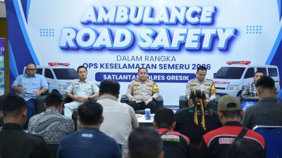 Ambulance Road Safety, Polres Gresik Prioritaskan Keselamatan di Jalan!