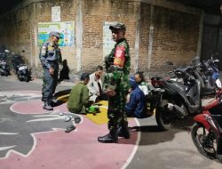 Babinsa Kota Boyolali Patroli Wilayah, Wujudkan Kamtibmas Kondusif