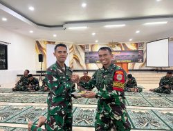 Komandan Beserta Prajurit Batalyon Infanteri 2 Marinir Laksanakan Doa Bersama dan Pemberian Santunan kepada Anak Yatim