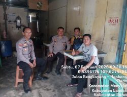 Samapta Polsek Menyuke Memberi Imbauan Kepada Warga