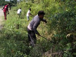 Dukung Program ASRI Presiden RI, Bhabinkamtibmas Polres Mesuji Aktif Gotong Royong Bersama Masyarakat