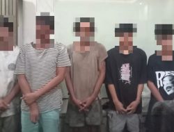 Lima Pria Diamankan Polisi Saat Tengah Malam di Karang Bagu