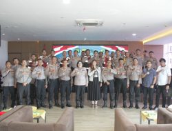 Tingkatkan Profesionalisme, Polres Metro Jakbar Gelar Bimtek Komunikasi Publik dan Transformasi Citra Polri