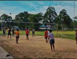 Satgas Pamtas RI–PNG Yonif 763/SBA Pos Suswa Gelar Kegiatan Olahraga Bersama Masyarakat di Kampung Suswa