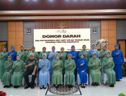 Aksi Kemanusiaan : Cara Persit KCK II/Sriwijaya Maknai Usia ke-80 Dengan Mengabdi Setulus Hati