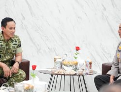 Pererat Sinergitas TNI-Polri Kapolda Sumsel Kunjungi Makodam II Sriwijaya