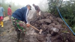 Puasa Tak Halangi Pengabdian, Satgas TMMD Ngebut Bangun Jalan Mliwis