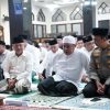 Irjen Pol Dr. Sandi Nugroho Pimpin Pengajian Ramadhan 1447 H Bersama Gubernur Herman Deru