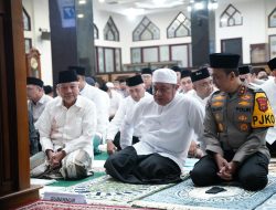 Irjen Pol Dr. Sandi Nugroho Pimpin Pengajian Ramadhan 1447 H Bersama Gubernur Herman Deru