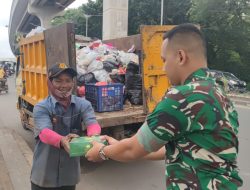 Gelar Aksi Sosial, Pangdam II/Sriwijaya berbagi Santapan Buka Puasa dan Santuni Anak Yatim