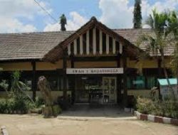 SMAN 1 Madapangga Sabet Predikat Sekolah Berprestasi, Budiarta: Hasil Kerja Keras Guru dan Siswa