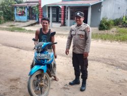 Patroli Dialogis Polsek Kuala Behe Untuk Jaga Kamtibmas Tetap Aman Dan Kondusif