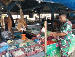 Babinsa Koramil 05/Syamtalira Bayu Intensif Pantau Harga Sembako, Jaga Stabilitas dan Daya Beli Masyarakat