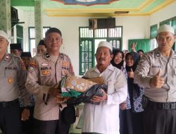 Sat Binmas Polres Mesuji Sambang dan Binluh di Ponpes Hidayatul Mubtadiin 2, Serahkan Bantuan Sarkon