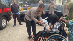 Ramadhan Peduli “Kapolres Berbagi Takjil Untuk Berbuka Puasa Warga Medansatria.