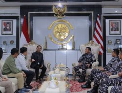 Panglima Armada III Sambut Kunjungan Kehormatan Area Head PT Bank Mandiri di Mako Armada III