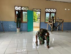 Berkah Ramadan, Satgas Yonif 123/Rajawali Sucikan Musholla AL-HAYAT di Hafo ‎