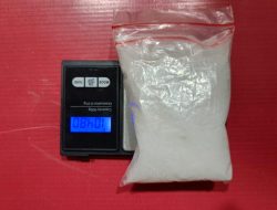 Polres Lombok Barat Gagalkan Peredaran Sabu 104 Gram di Batulayar