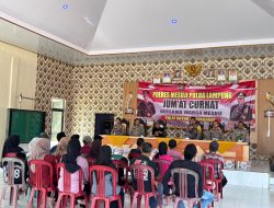Jumat Curhat di Panca Jaya, Polres Mesuji Salurkan 25 Paket Sembako untuk Warga Kurang Mampu