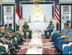 Perkuat Akuntabilitas, Itjen TNI Laksanakan Taklimat Awal Audit Kinerja di Armada III