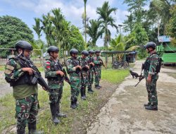 Satgas Pamtas Kewilayahan RI-PNG Yonif 410/Alg Berikan Yankes di Kampung Naikere