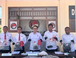 Pengedar Ditangkap Polisi: Ditresnarkoba Polda Papua Barat Daya Bongkar Dua Jaringan Narkoba, Hampir 8 Kg Ganja Disita di Sorong